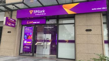 THIẾT KẾ THI CÔNG  BIỂN HIỆU QUẢNG CÁO CHO NGÂN HÀNG TP BANK